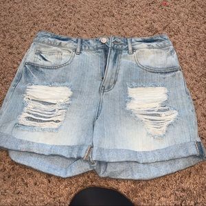 Mom ripped jean shorts